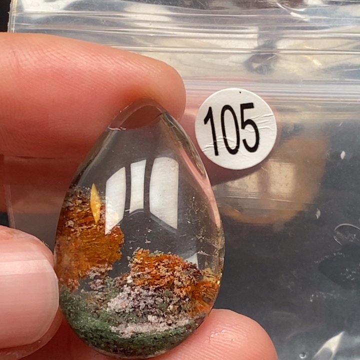 用***6未镶嵌颈饰水晶天然