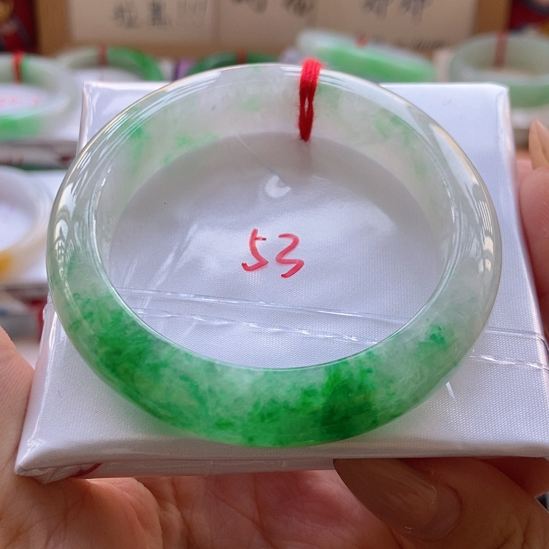 未镶嵌手镯翡翠8号