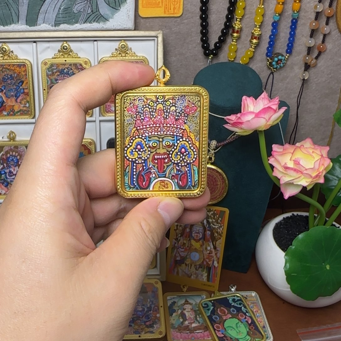 布艺铁合金福利款扎基拉姆