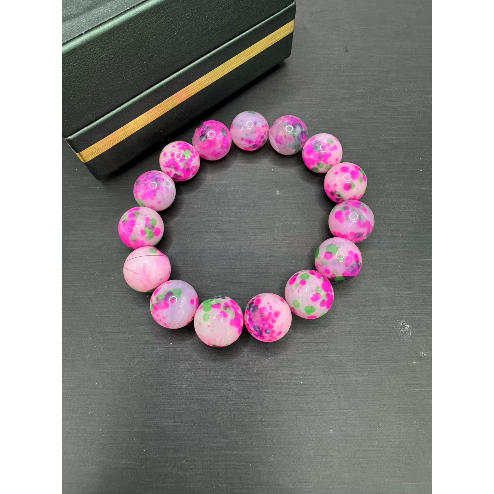 X105时尚精美手串