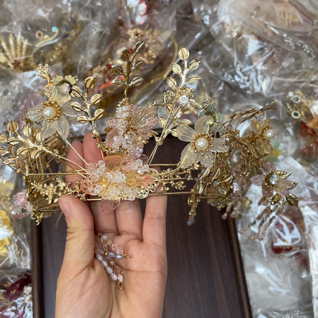 混合材质新娘头饰默认微瑕不退换