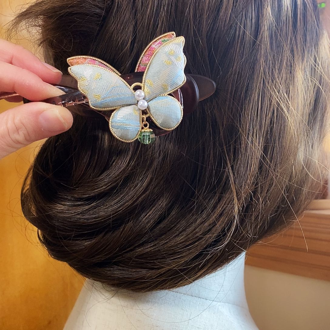 花岗石铁合金蝴蝶发夹扭扭溜溜