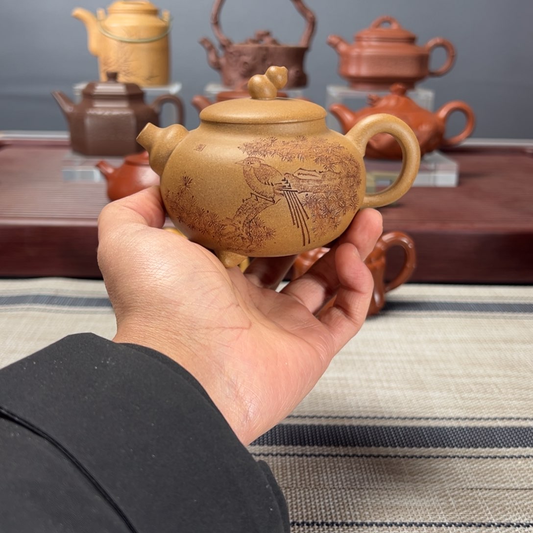 紫砂茶壶葫芦250CC老段泥