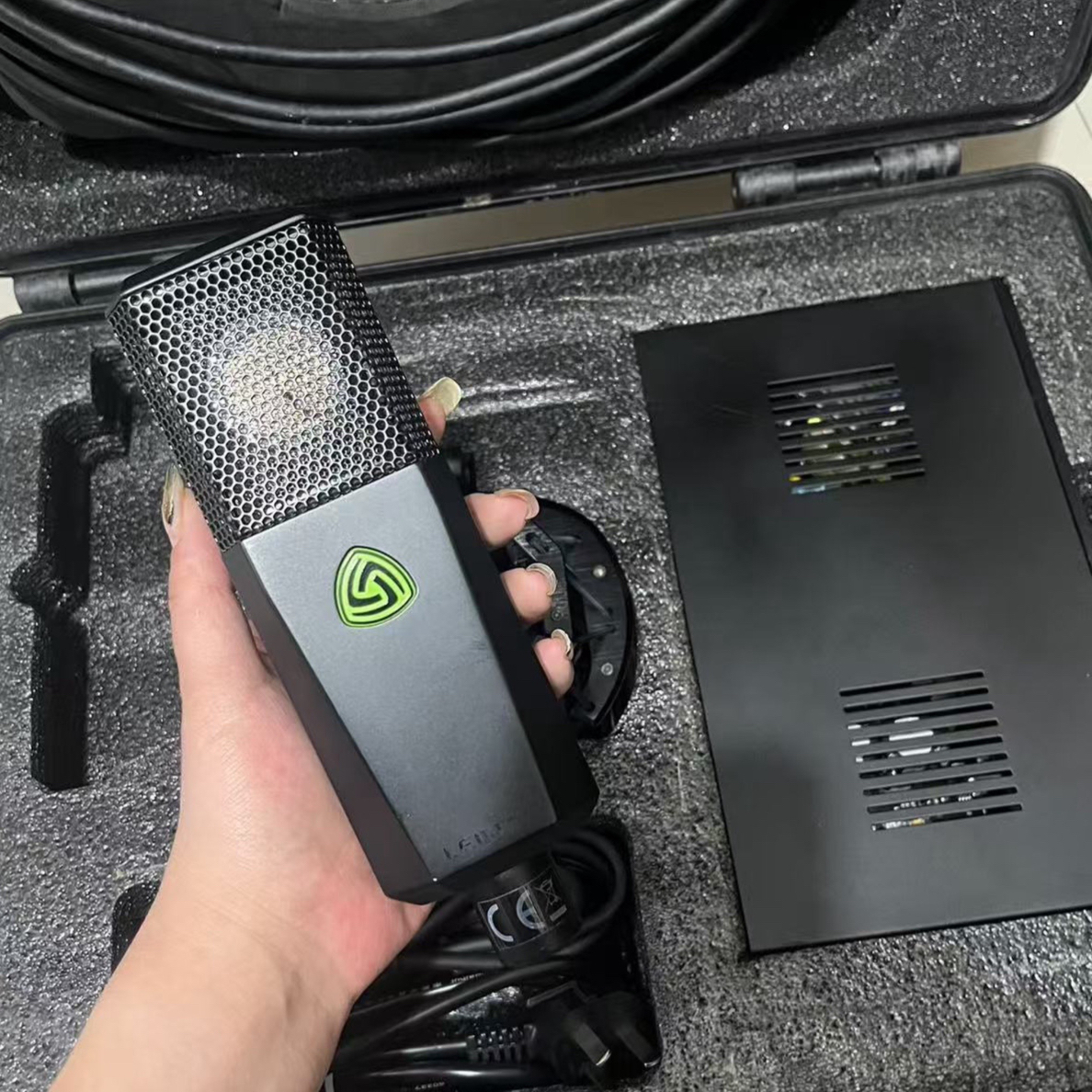 9新 LEWITT/莱维特 二手莱维特940，包装齐全。