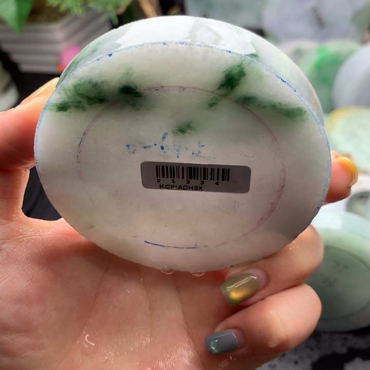 未镶嵌手镯定制翡翠