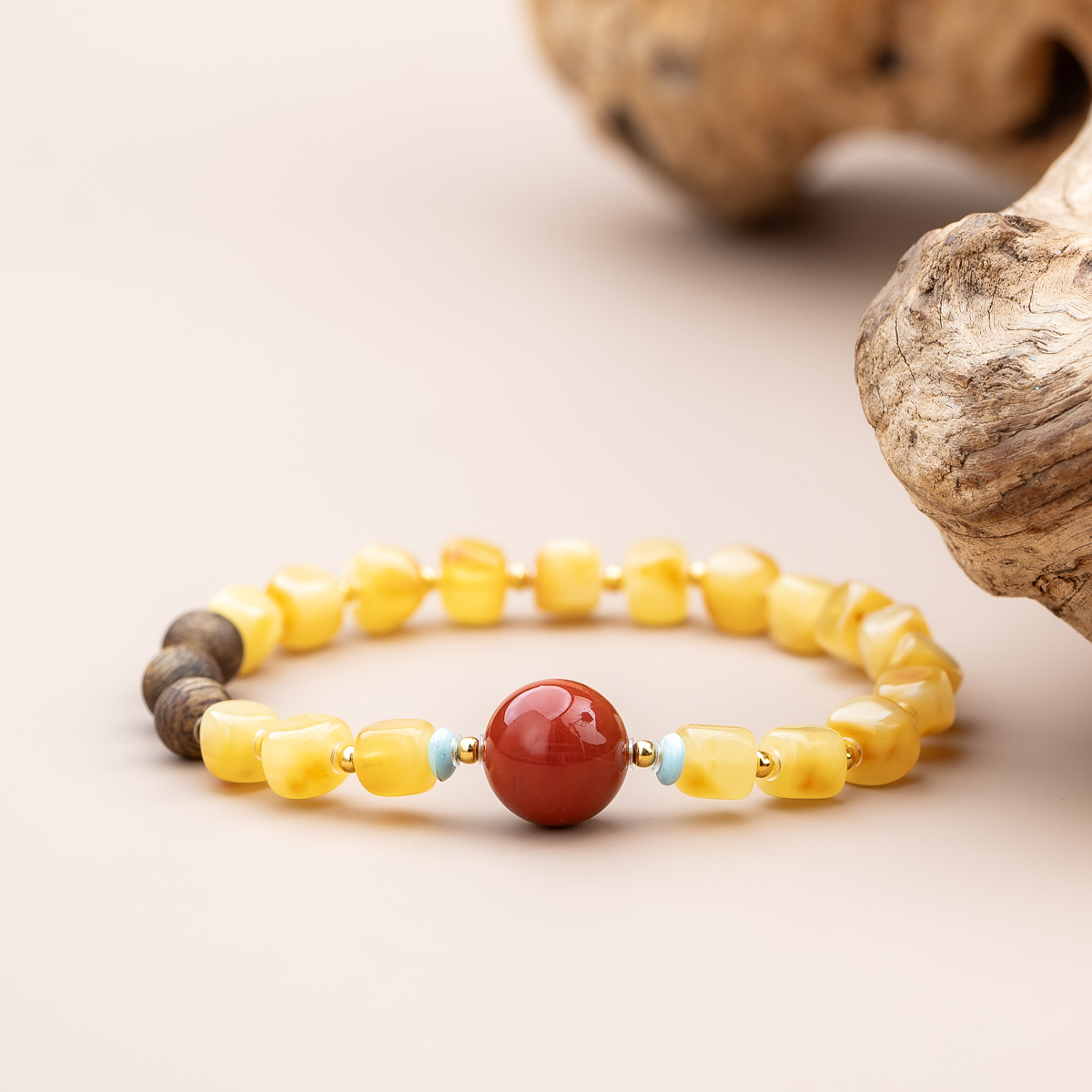 沉香莺歌绿奇楠沉香6mm蜜蜡随形方块南红单圈手串（多样性发其一）