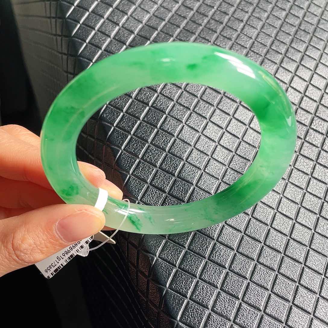 石英质玉手镯未镶嵌晶*～