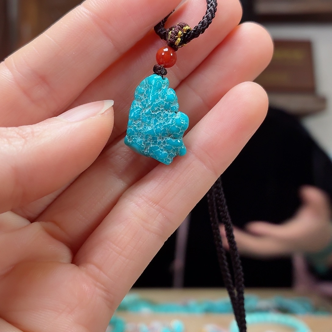 未镶嵌绿松石珠宝奇石