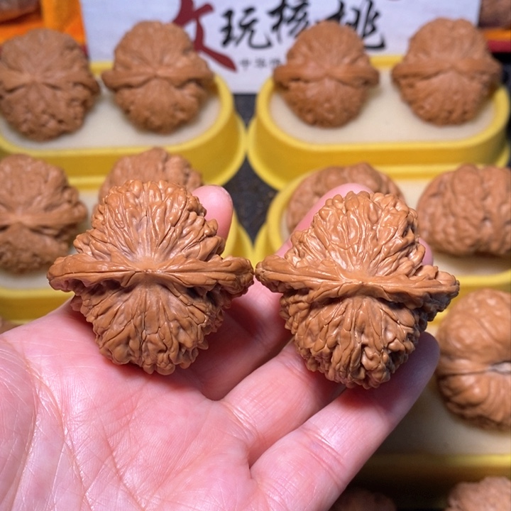 文玩核桃把件四座楼 全品 42