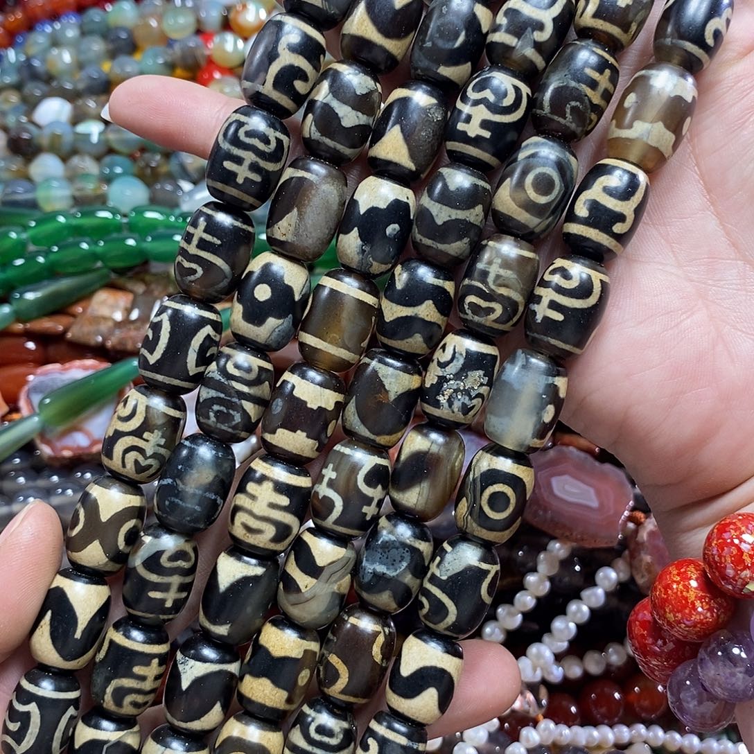 玛瑙/玉髓未镶嵌珠宝半成品天珠一条卡13*18m