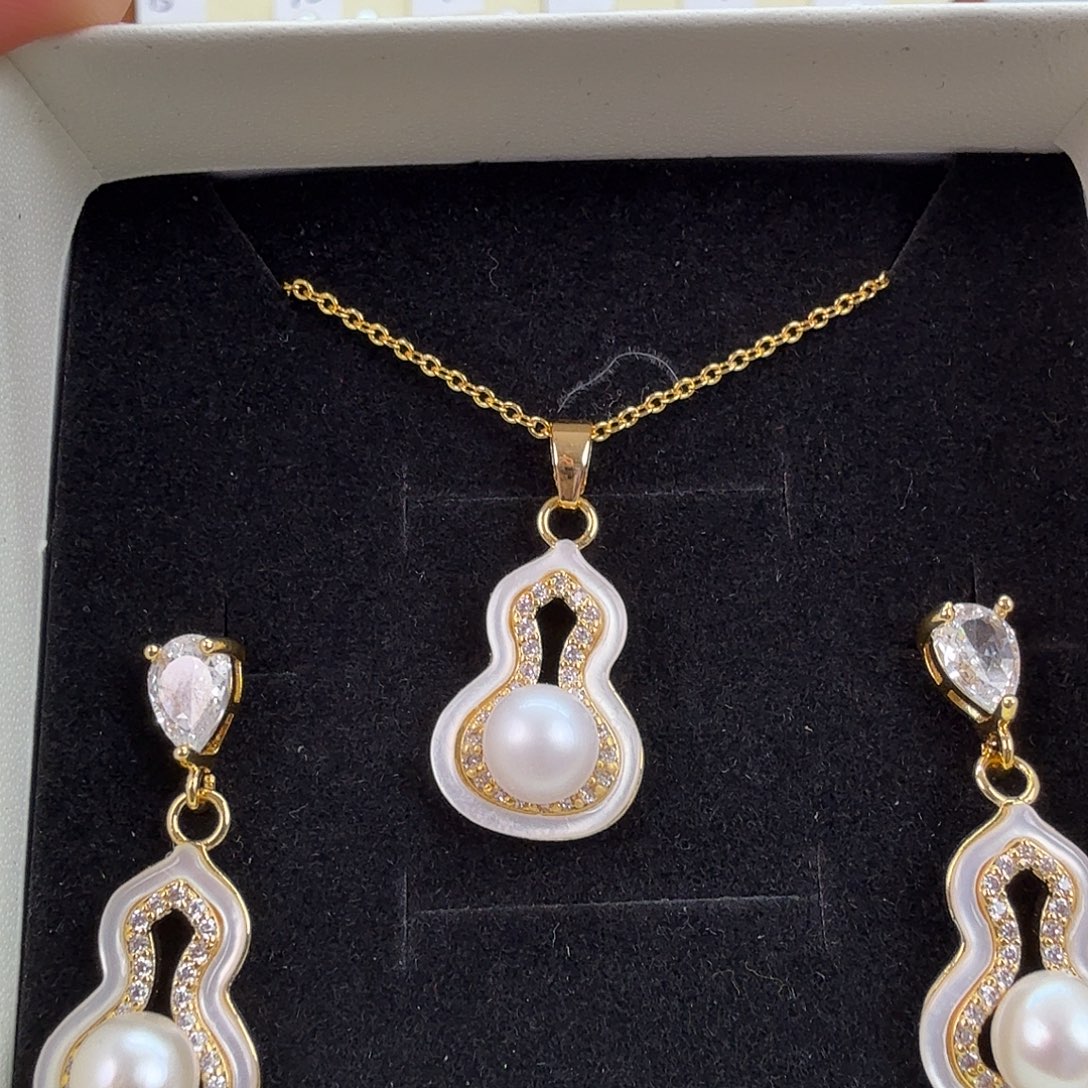 耳饰未镶嵌淡水珍珠