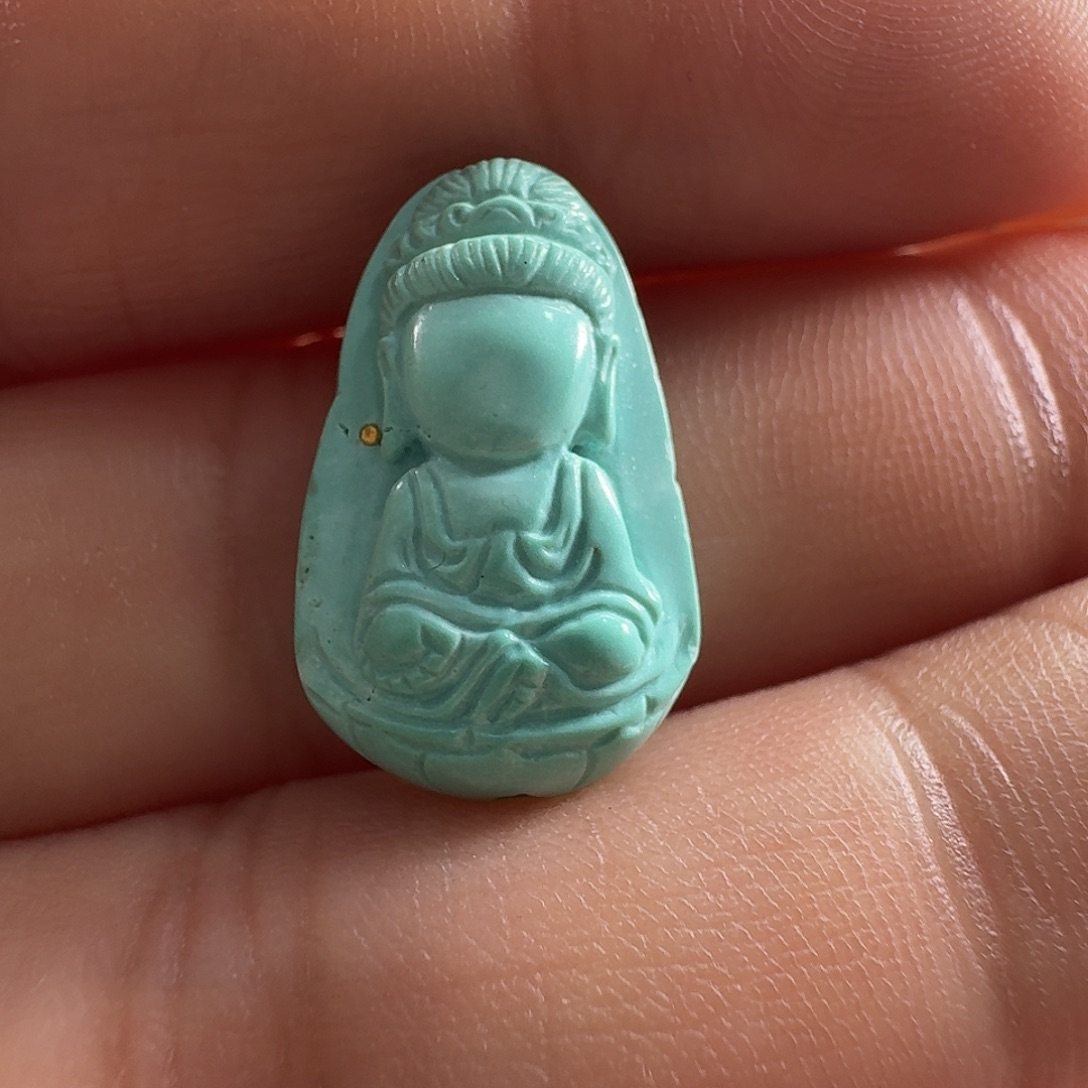 绿松石未镶嵌颈饰