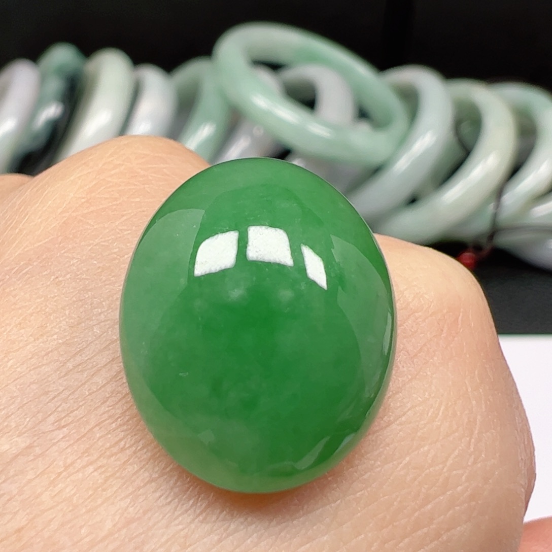 翡翠未镶嵌耳饰蛋面