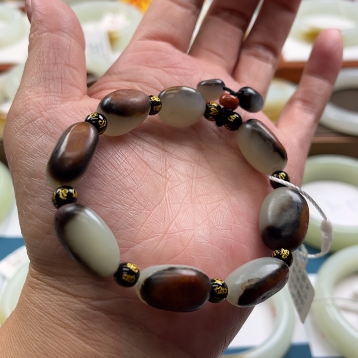 和田玉手链未镶嵌