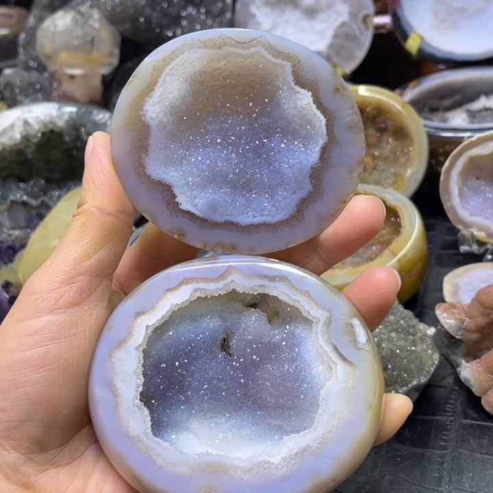珠宝半成品水晶未镶嵌精抛蓝白软盆