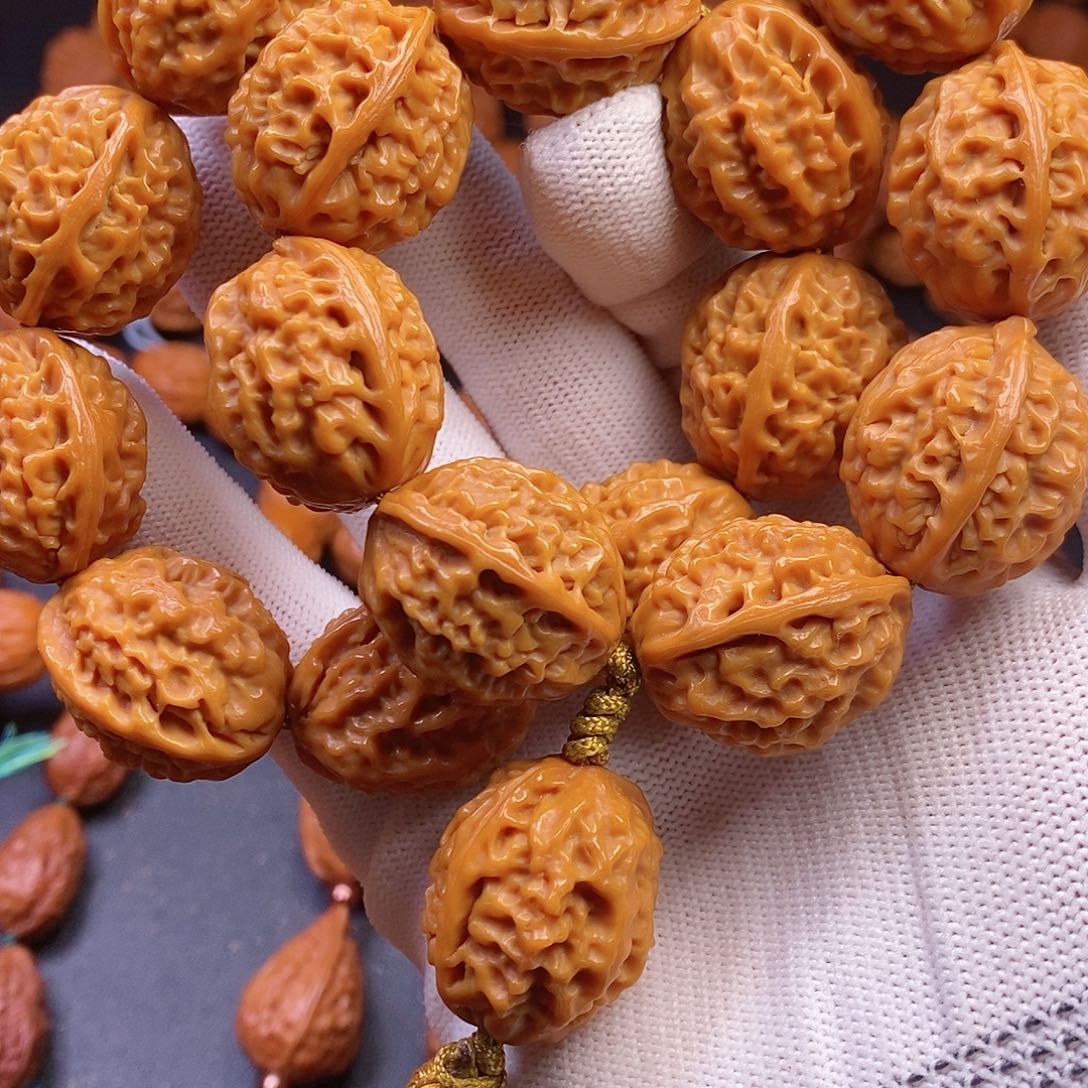 【闪购商品】文玩核桃吊坠麒麟纹23