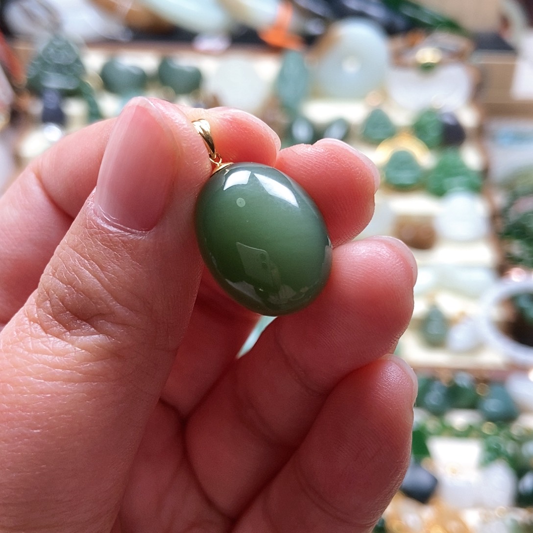 吊坠(不含链)18K金镶嵌和田玉