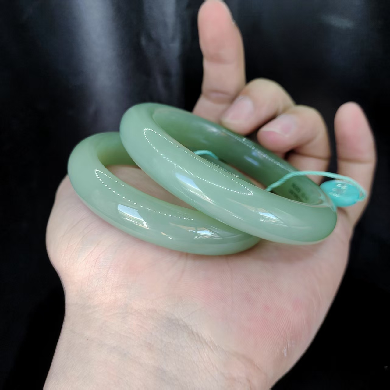 【老三珠宝】和田玉宽条手镯G2【多样性发其一】约52-62mm