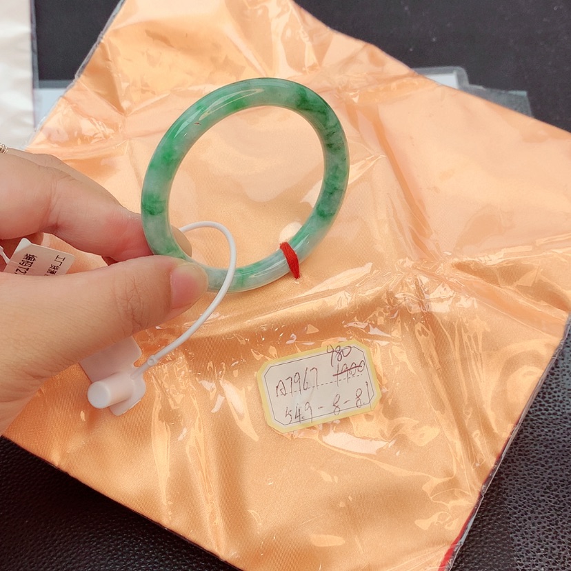 【闪购商品】翡翠手镯未镶嵌天然缅甸翡翠A货