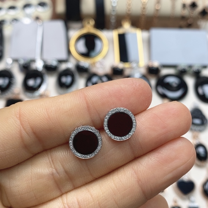 翡翠18K金镶嵌耳饰