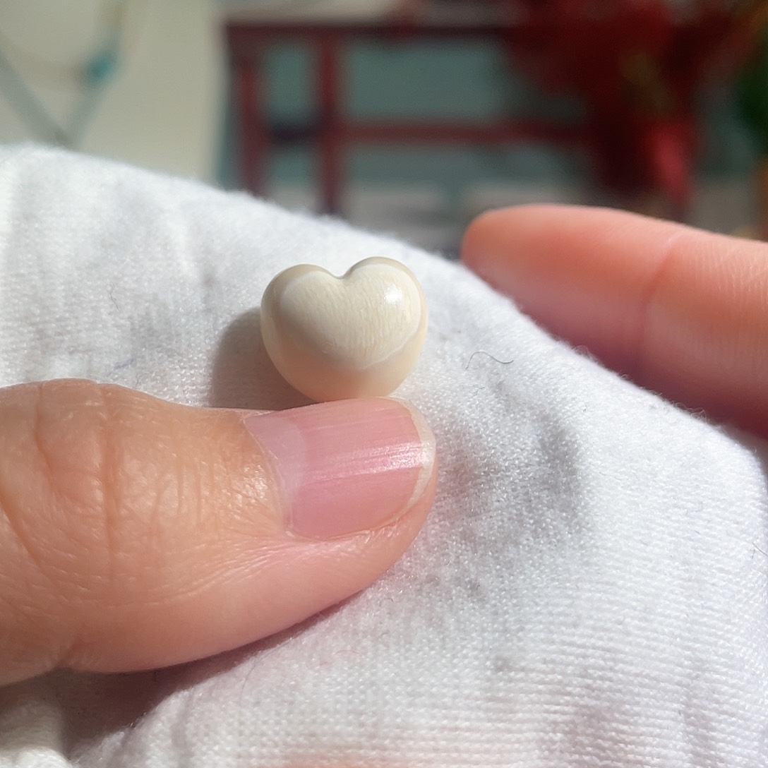 南红玛瑙配饰未镶嵌