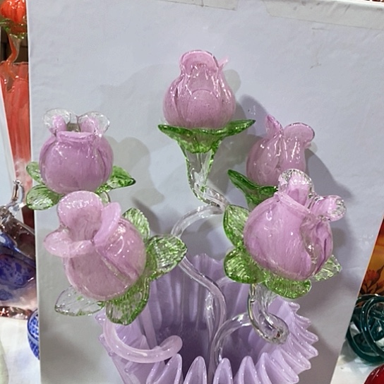 琉璃花瓶高45厘米宽9厘米