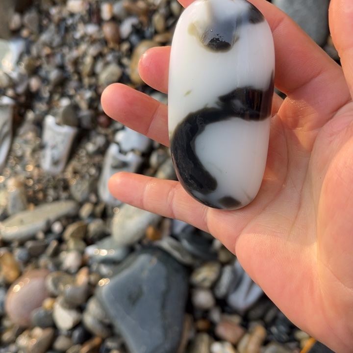 未镶嵌和田玉（糖玉）珠宝奇石