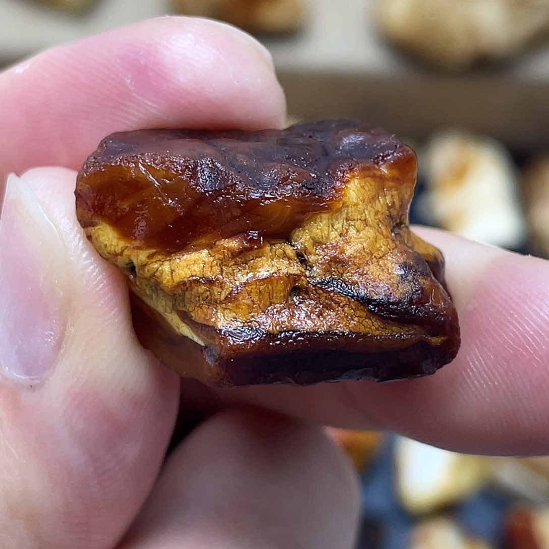 未镶嵌定制琥珀定制