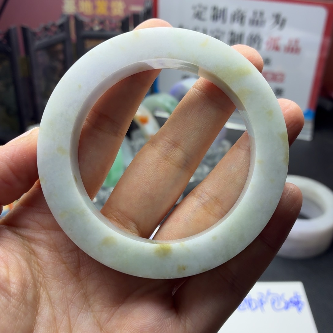 用***8定制翡翠未镶嵌缅甸翡翠多样性发一