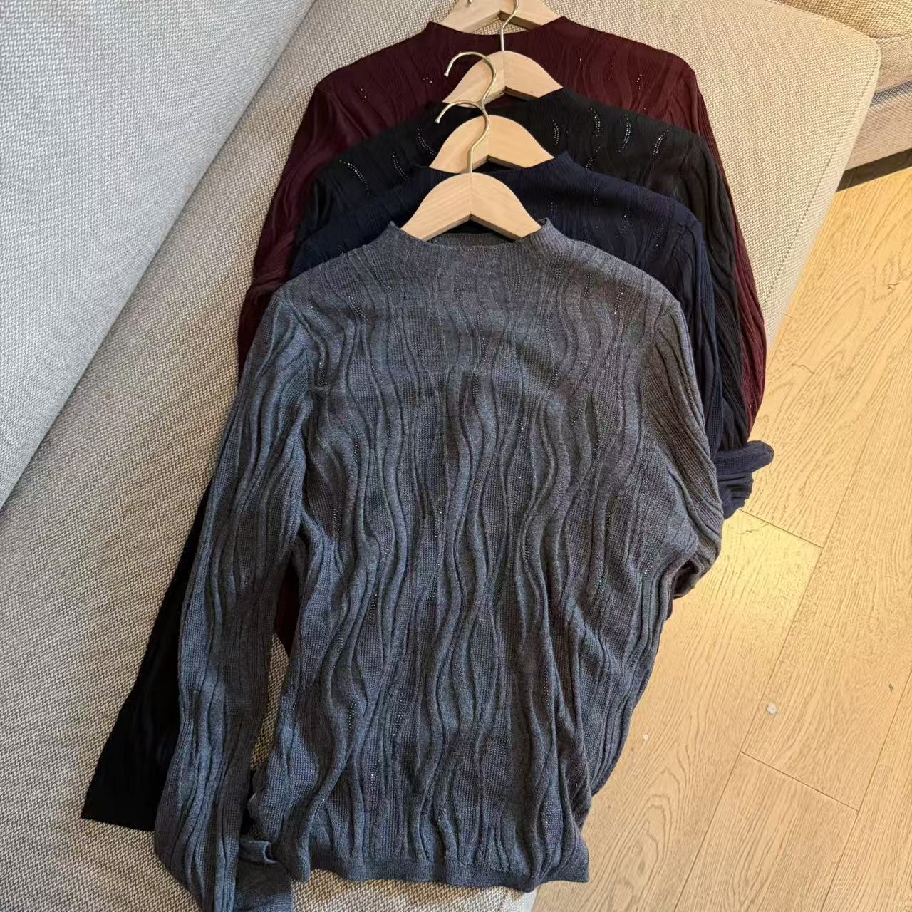 阿黎精选-------秋冬纹理感半高领针织打底衫