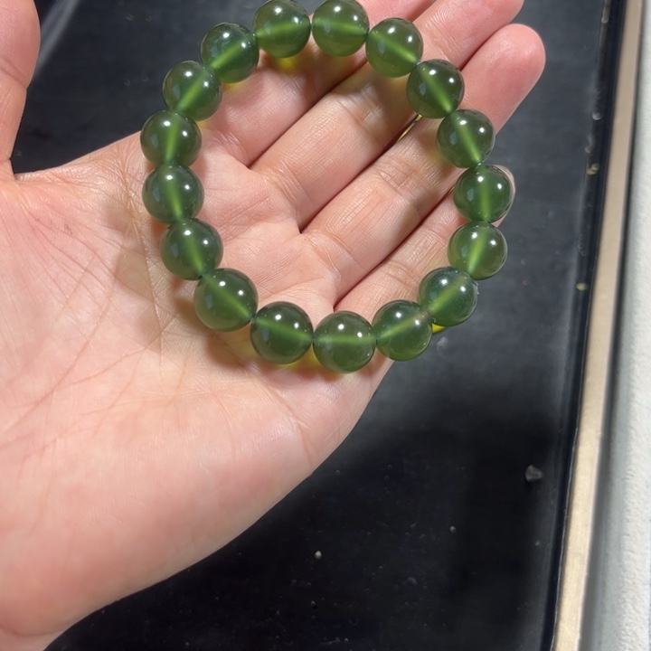 蛇纹石玉手链未镶嵌