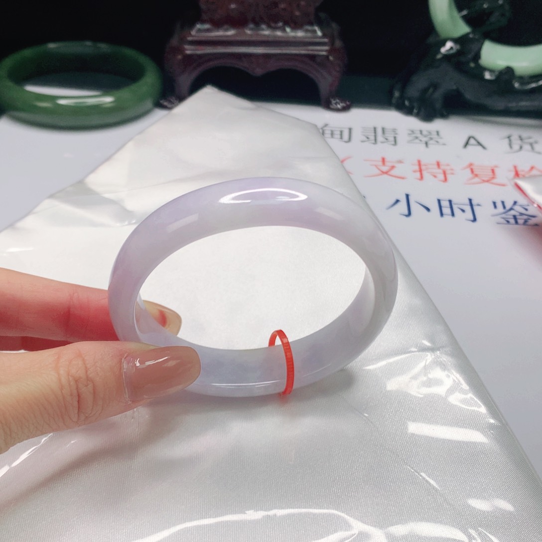 翡翠手镯（贵妃镯）未镶嵌缅甸天然A货翡翠