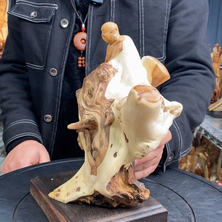 柏木（崖柏）随型摆件