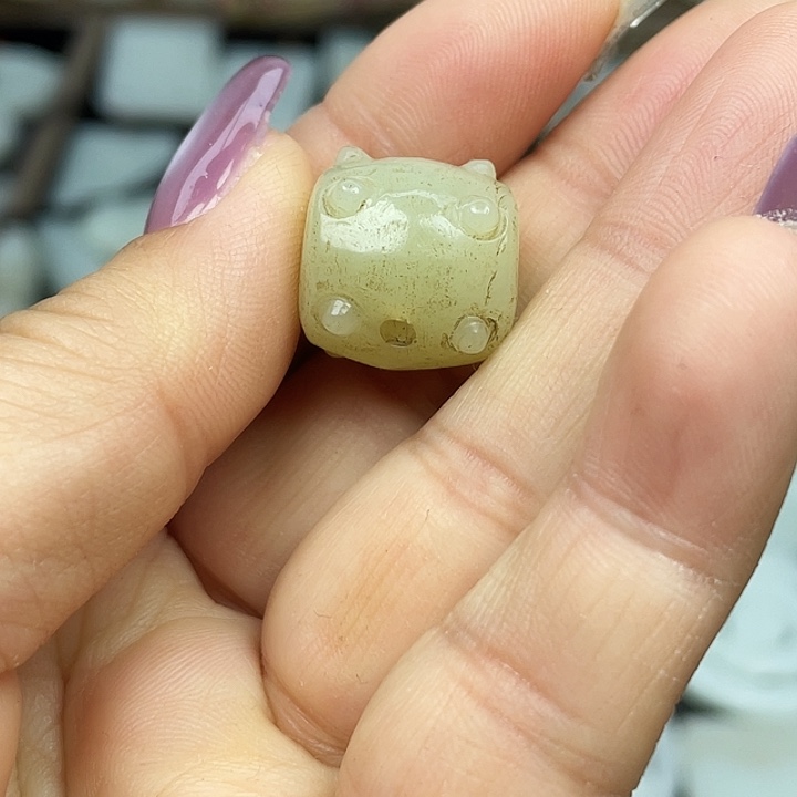 和田玉配珠未镶嵌