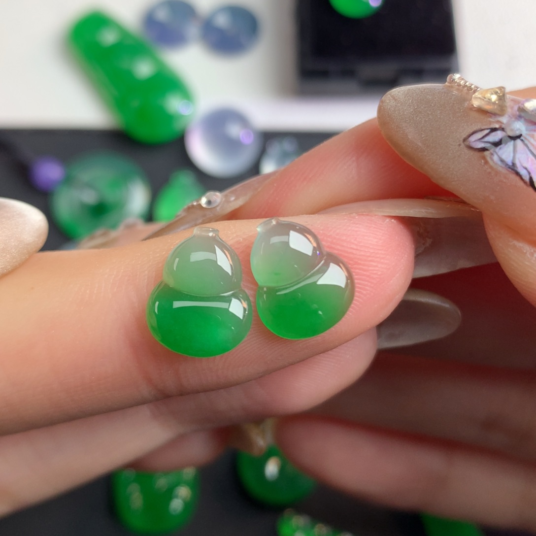 翡翠裸石10.44/8.54/2.04