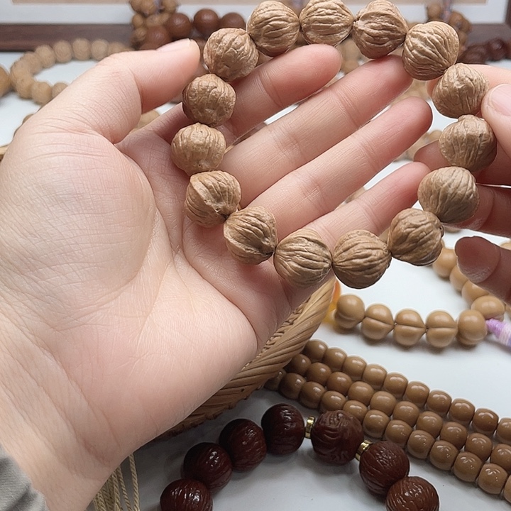 九***吊坠猴头核桃猴头