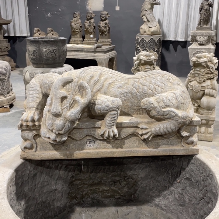 石头青石吸水兽一只