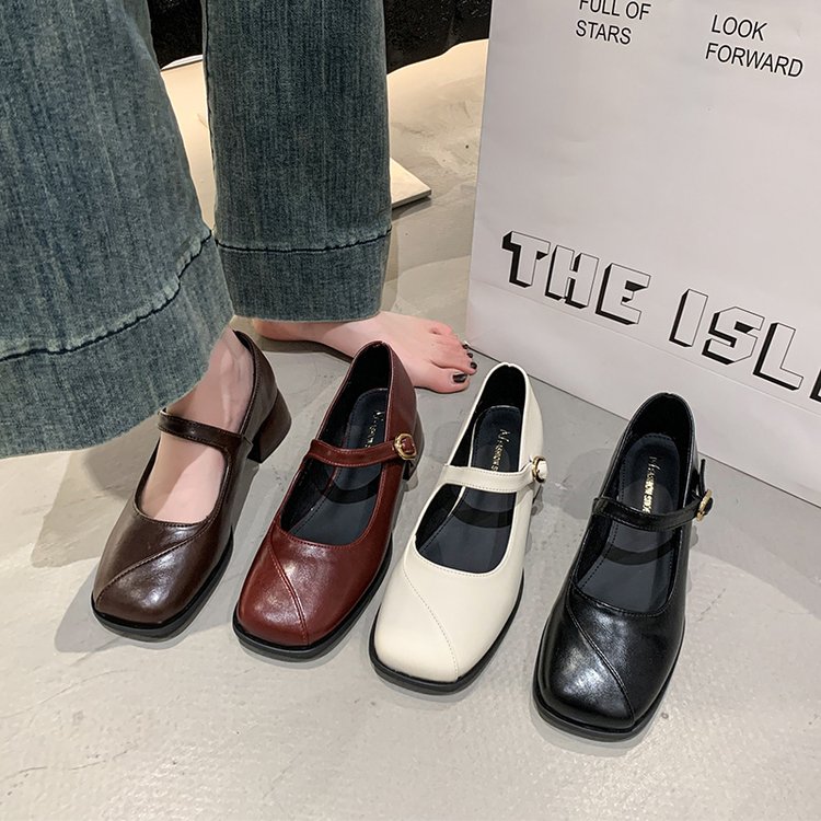 方头复古玛丽珍高跟鞋女2025新款春夏法式一字带仙女风粗跟单鞋女