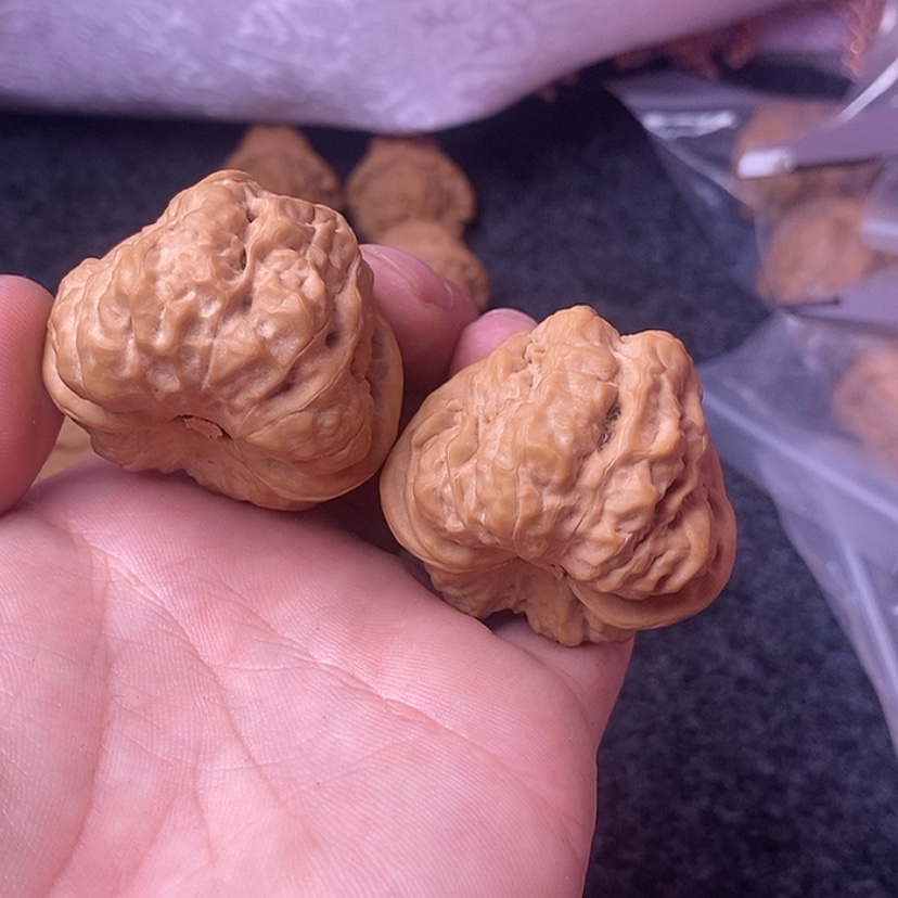 【闪购商品】文玩核桃吊坠43蛤蟆头