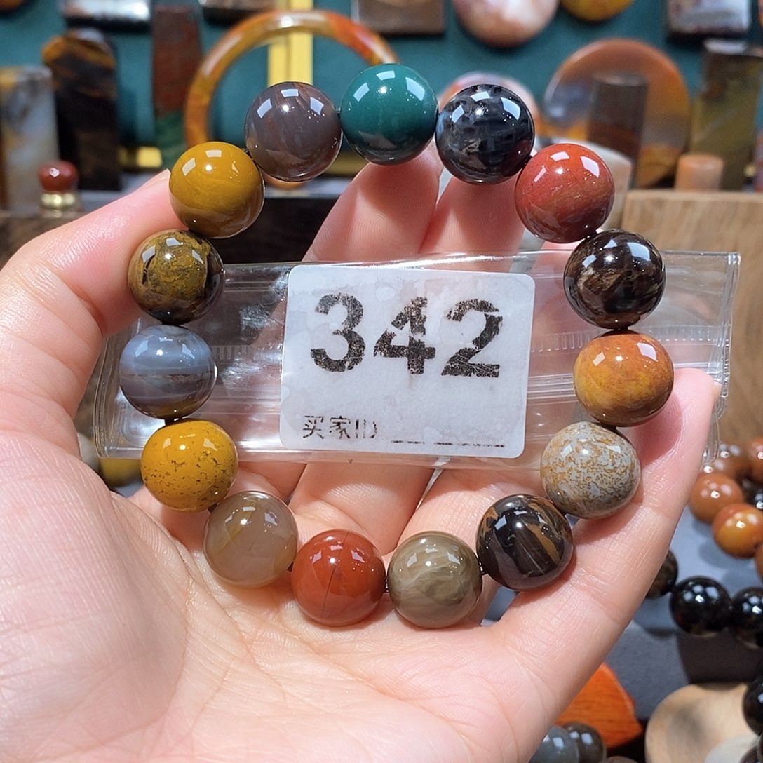 硅化玉天然北票硅化玉手串未镶嵌天然北票硅化玉手串