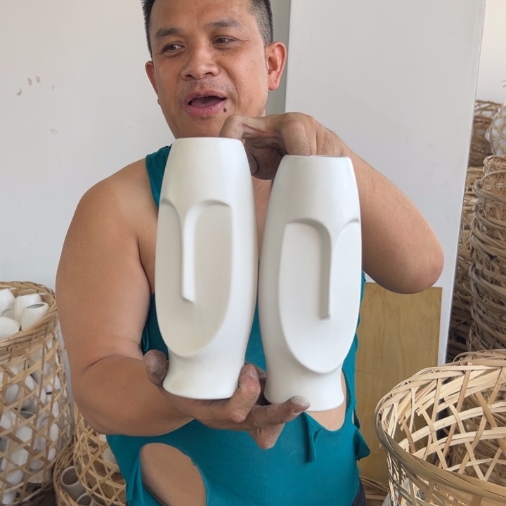 摆件29 号高温陶瓷装饰品（部分微瑕）瑕疵