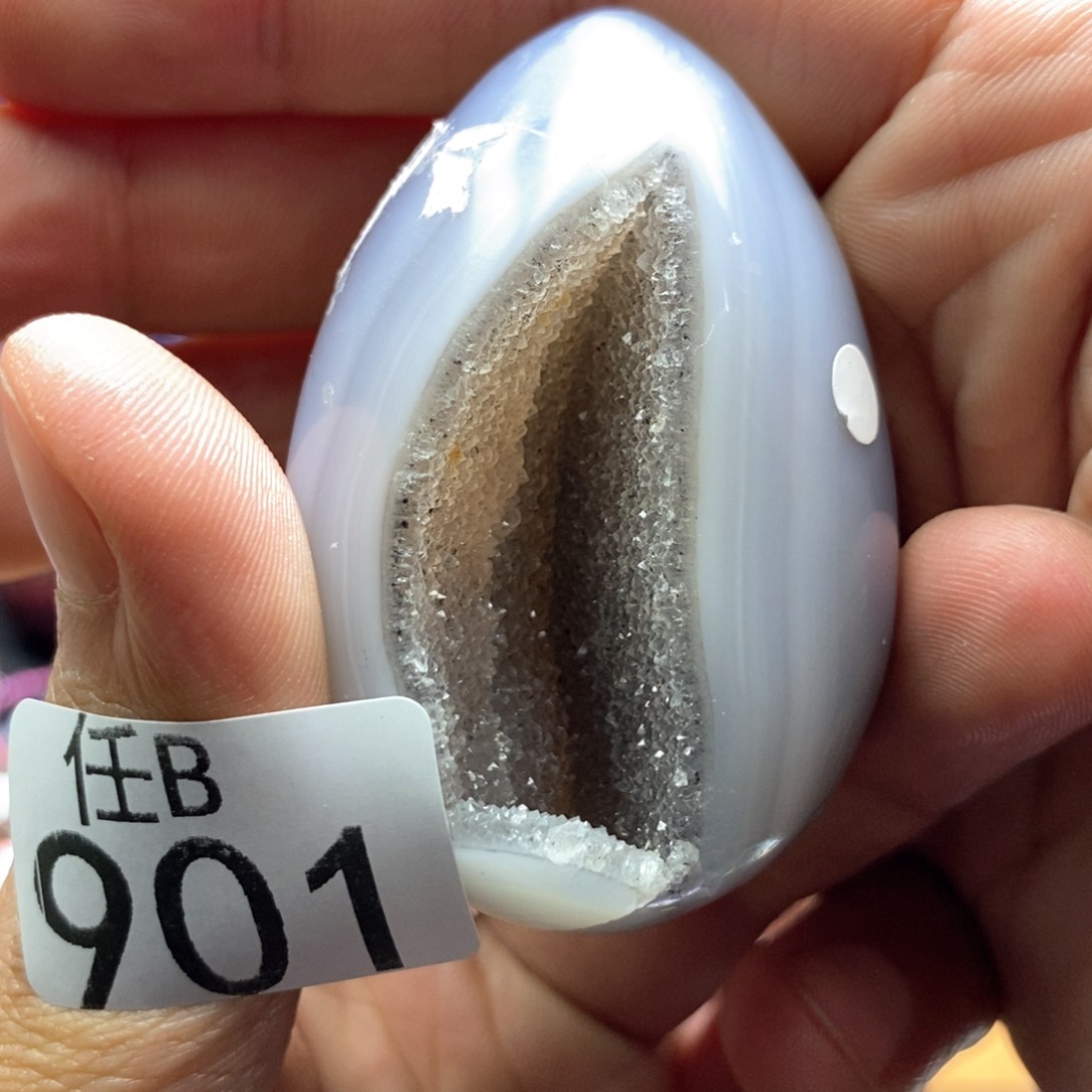 未镶嵌水晶大型摆件（非配饰）