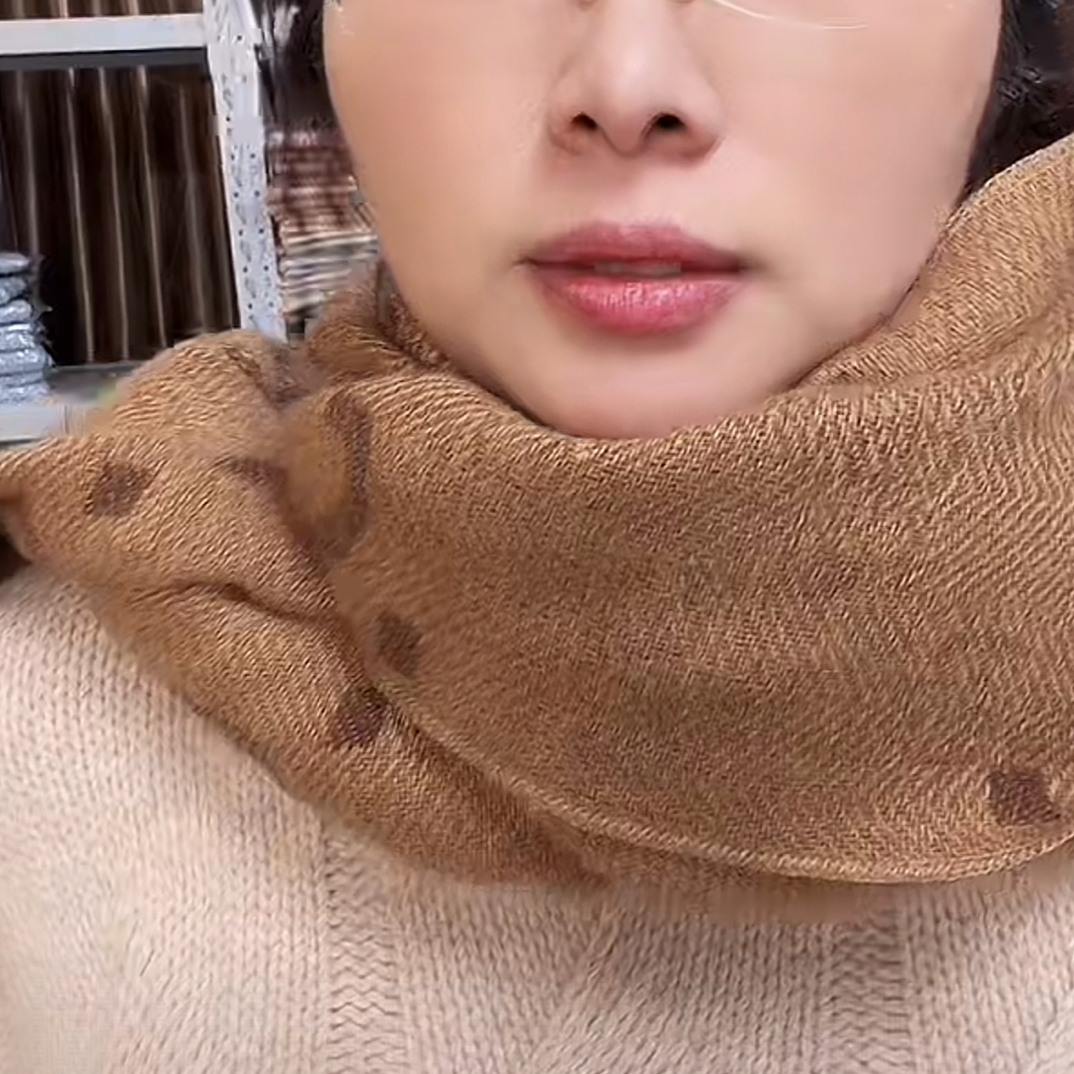 新款精致针织时尚咖色围巾XR-407