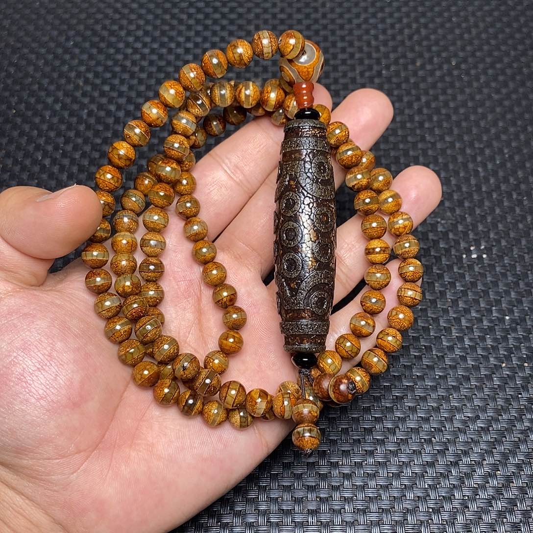 岁***梭玛瑙/玉髓未镶嵌手链