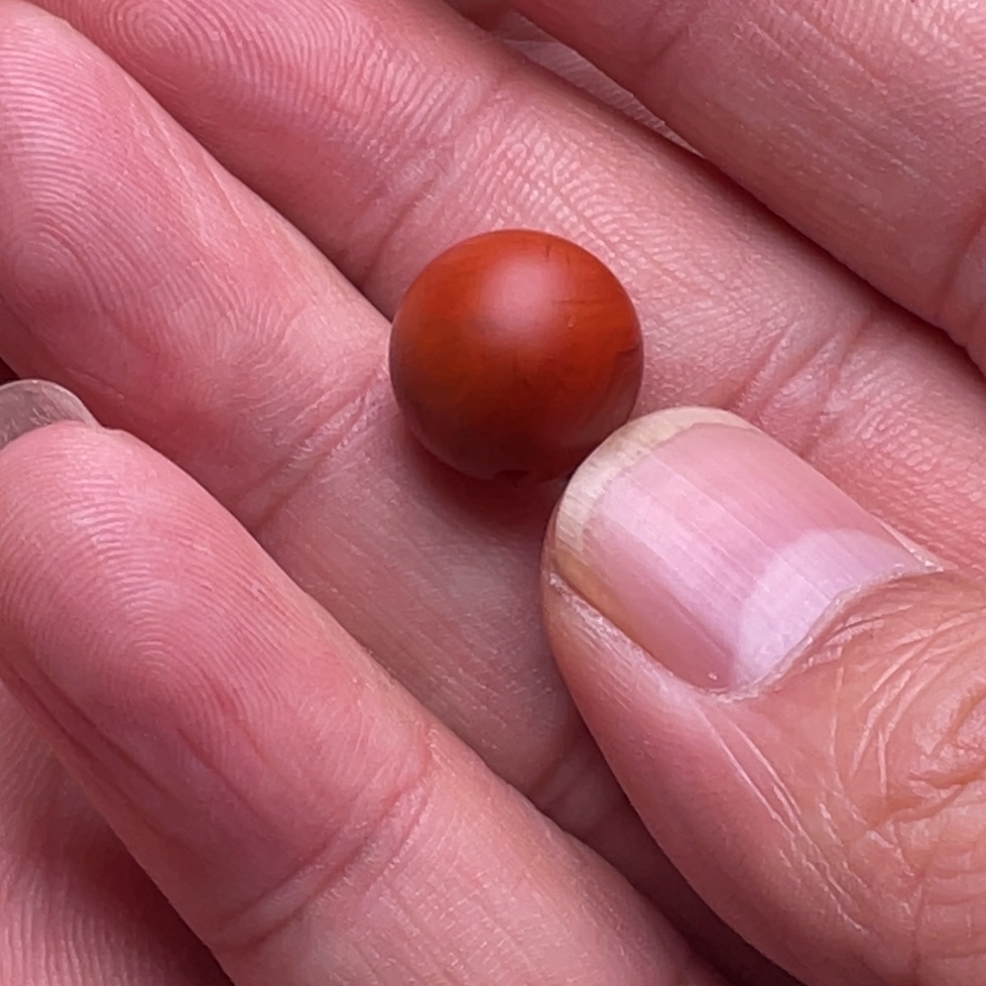 晋***美南红玛瑙未镶嵌珠子