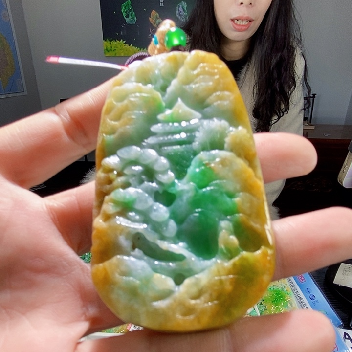 颈饰未镶嵌翡翠一