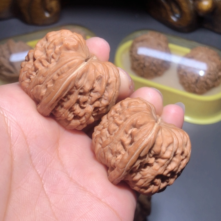 文玩核桃把件37.5拱桥楼