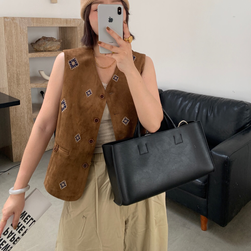 女士编织常规款轻奢时尚半开领秋季马夹复古港风