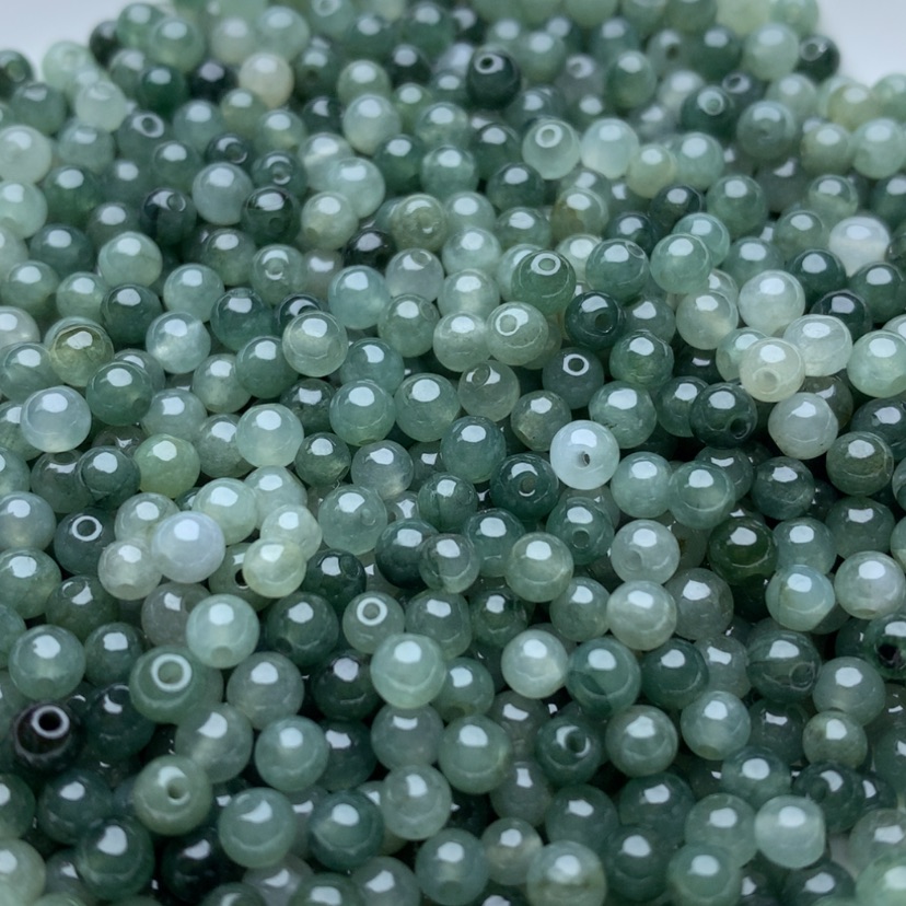 【闪购商品】翡翠手链未镶嵌卡3.5油青100颗