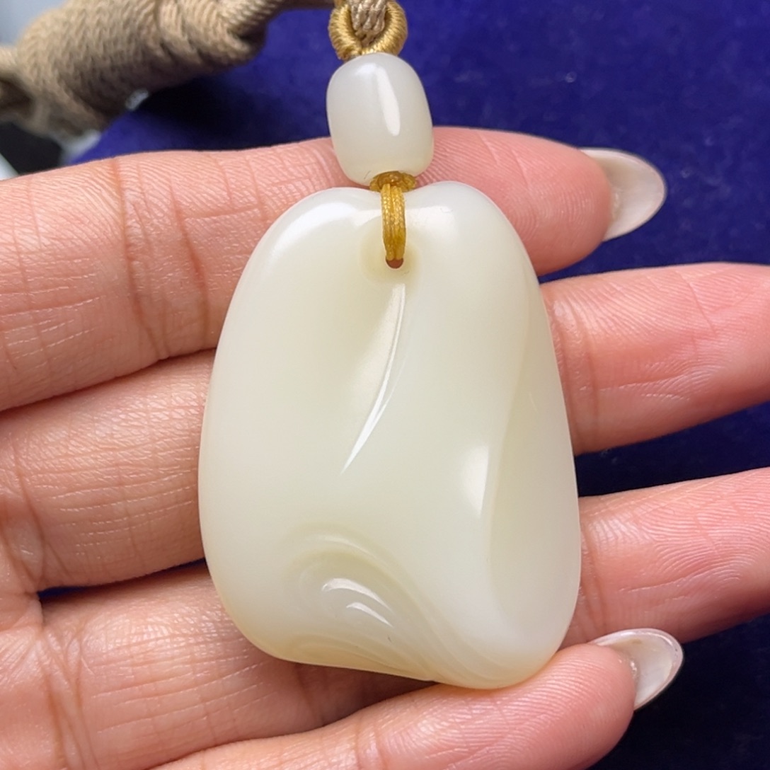 未镶嵌和田玉挂件@****?